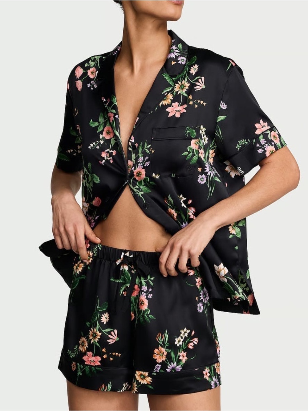 Victoria Secret Short Pajama Set Satin Size M